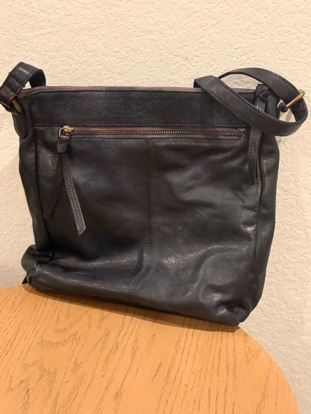 Men's Black Leather Crossbody Bag - Unbranded